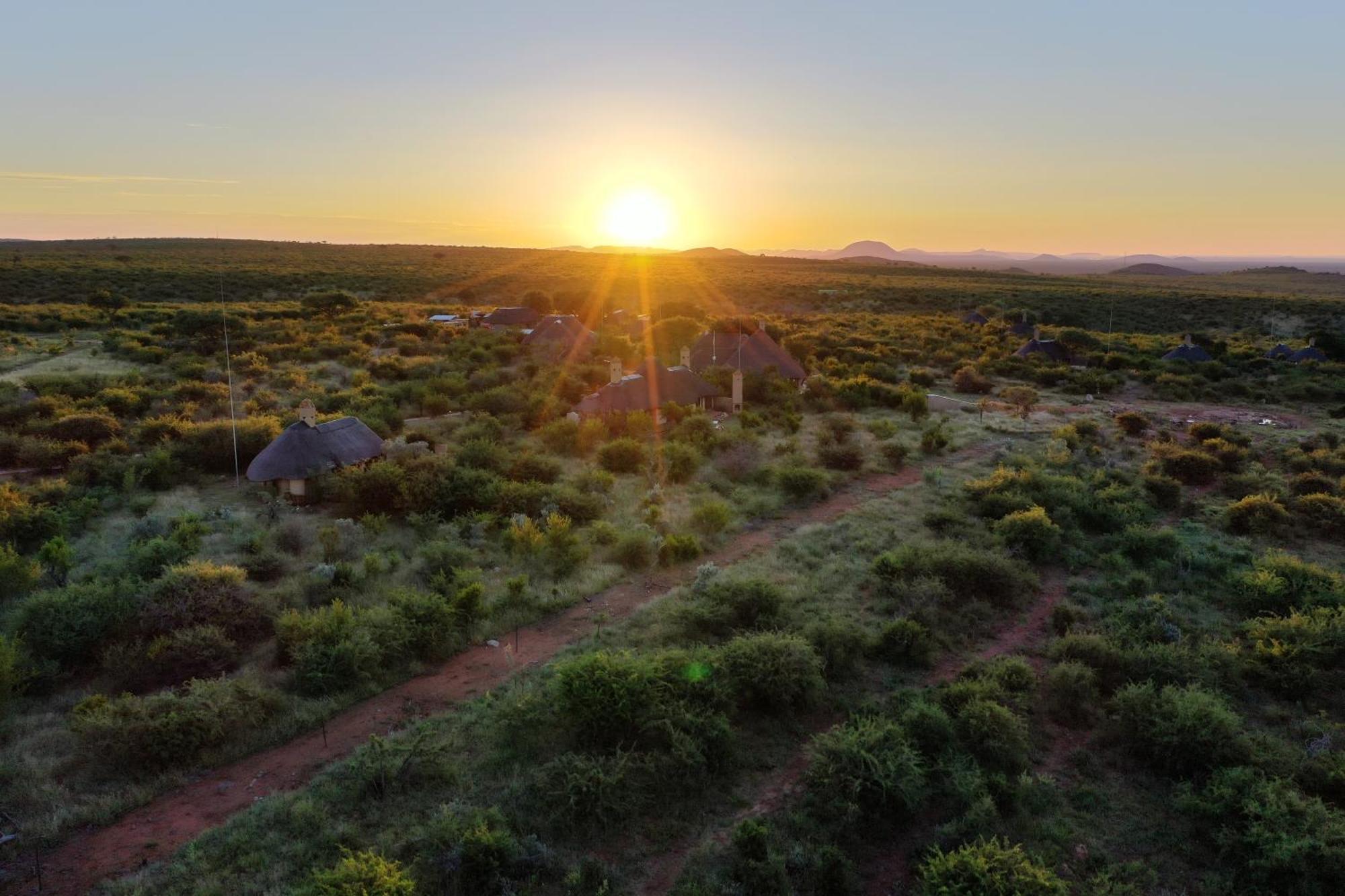 Rhulani Safari Lodge Madikwe Game Reserve Exterior foto